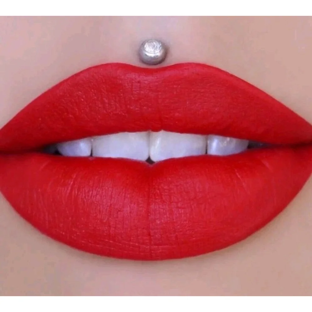 Jeffree Star Velour Liquid Lip Classic, In: REDRUM, NIB (109)